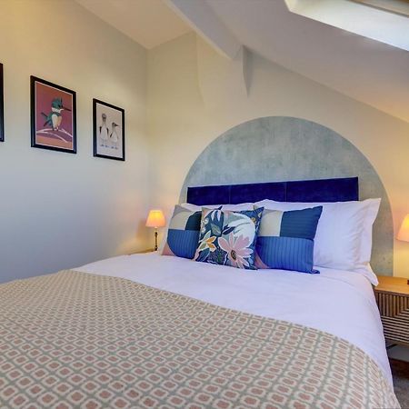 Regency Nest By Spa Town Property - Stylish 3 Bedroom Apartment On 2 Floors, Central Leamington Spa Zewnętrze zdjęcie