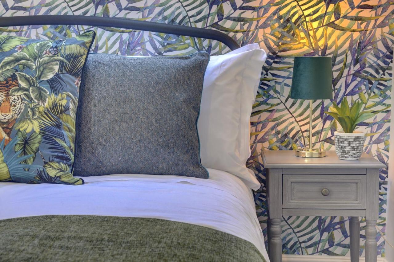 Regency Nest By Spa Town Property - Stylish 3 Bedroom Apartment On 2 Floors, Central Leamington Spa Zewnętrze zdjęcie